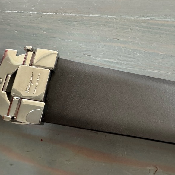 Salvatore Ferragamo reversible men’s belt - Picture 7 of 9